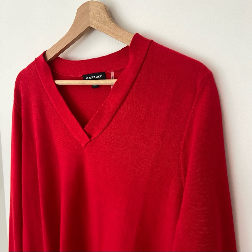 REPEAT BRIGHT RED V-NECK COTTON VISCOSE SWEATER WITH RIBBED CUFF & HEM, 42/L - Picture 7 of 10